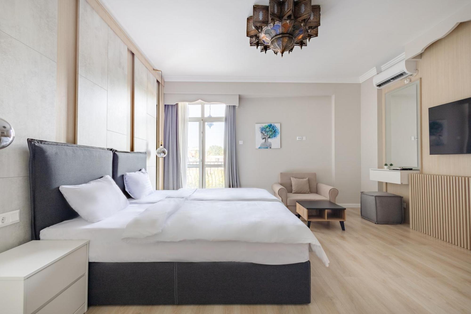 Piccolo Mondo By Citybookings Βουκουρέστι Εξωτερικό φωτογραφία