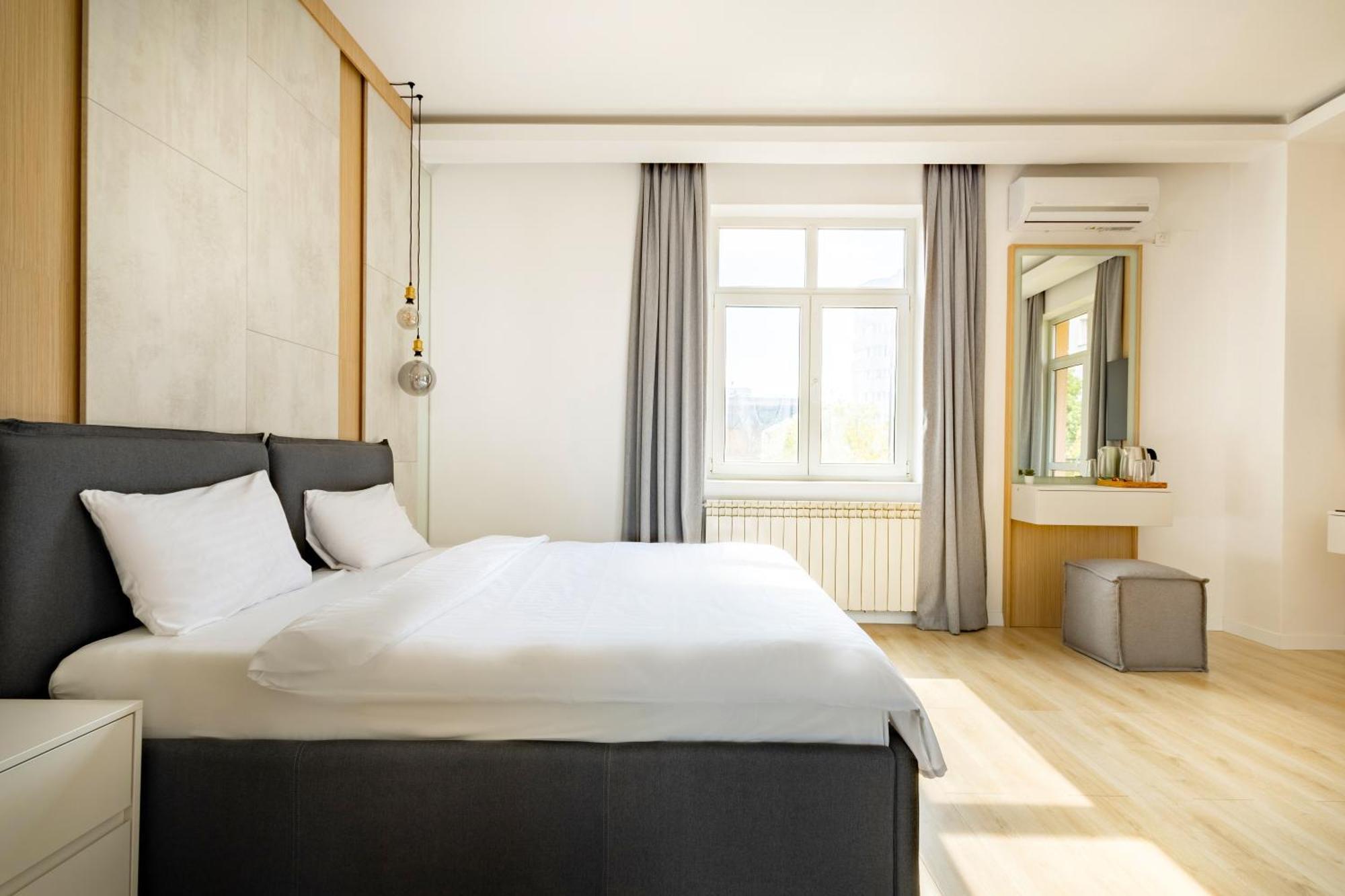 Piccolo Mondo By Citybookings Βουκουρέστι Εξωτερικό φωτογραφία
