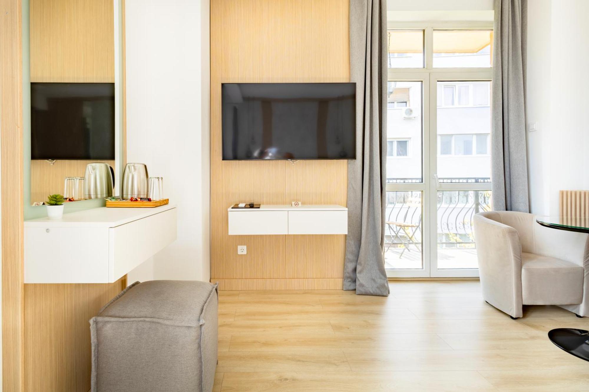 Piccolo Mondo By Citybookings Βουκουρέστι Εξωτερικό φωτογραφία